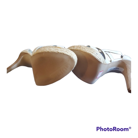 GUESS Marciano White Platform High Heel Sandals Shoes - Size 5 / 35 - Picture 5 of 5